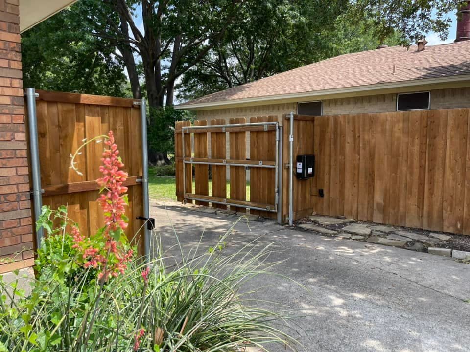 Garrett's Gates and Garage Doors