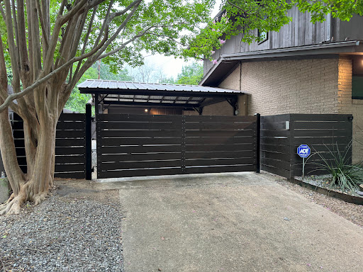 Garrett's Gates and Garage Doors