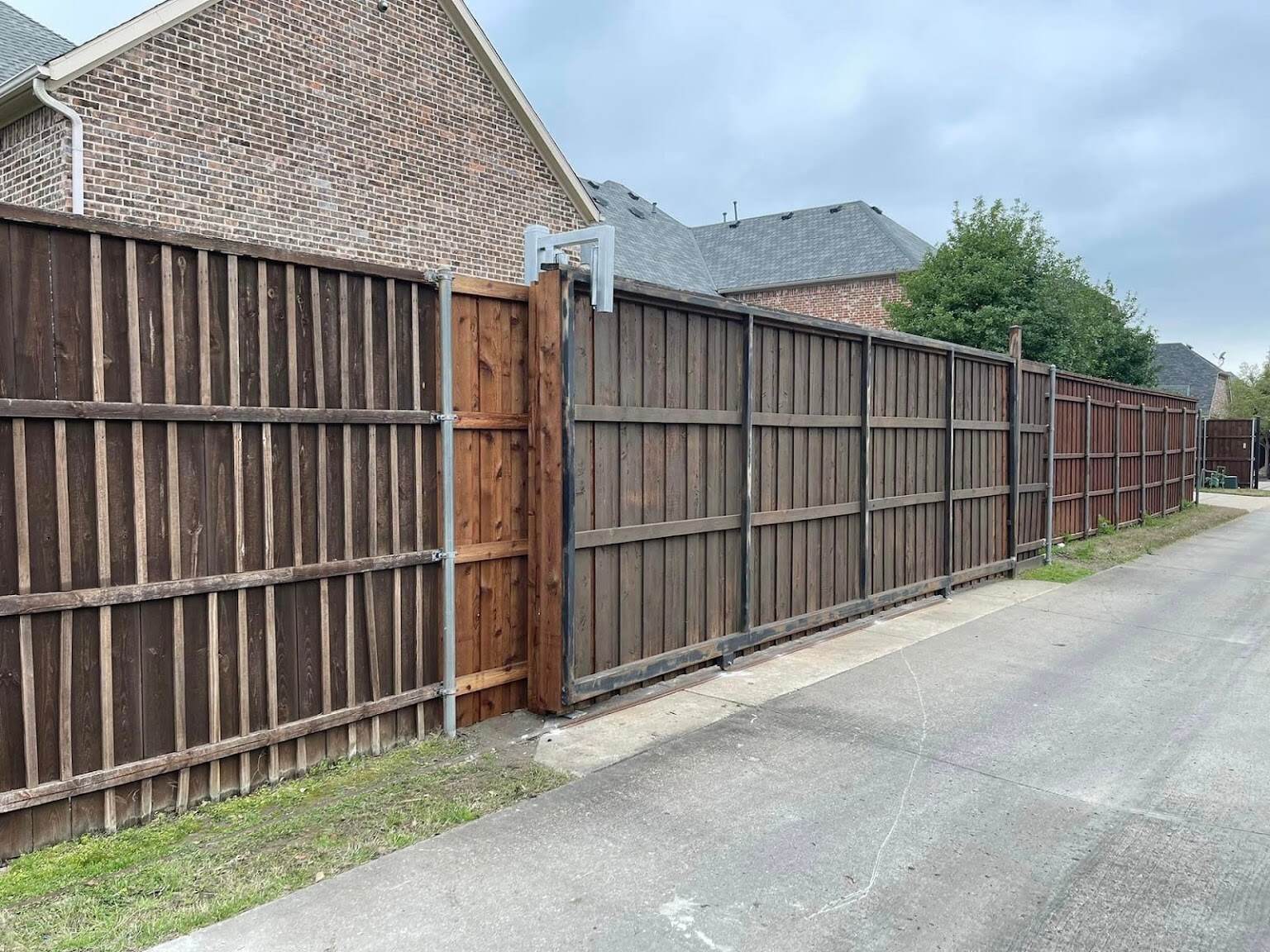 garretts gates and garage doors