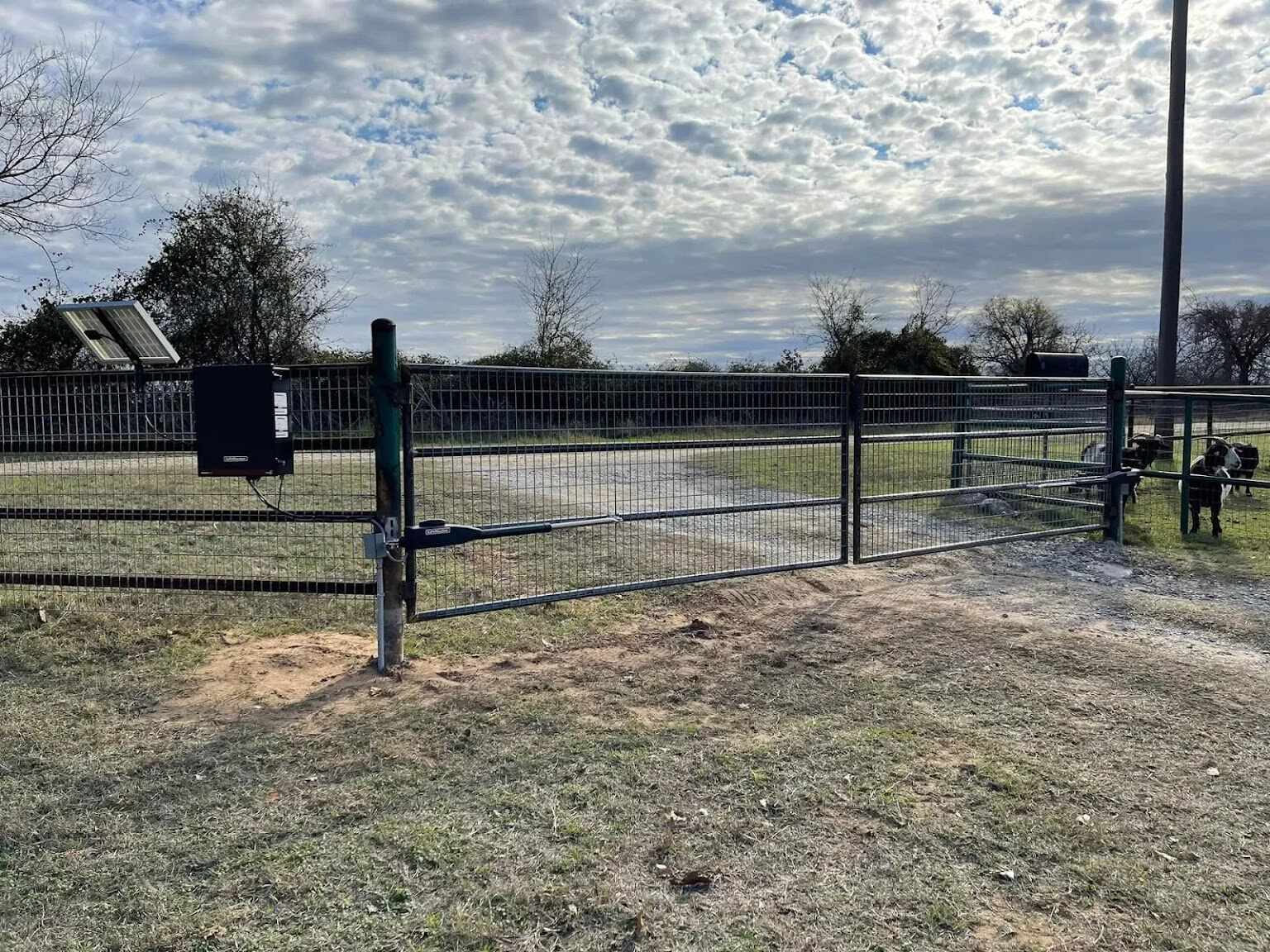 garretts gates and garage doors