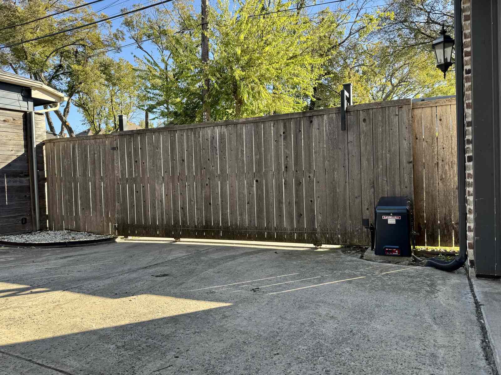 garretts gates and garage doors