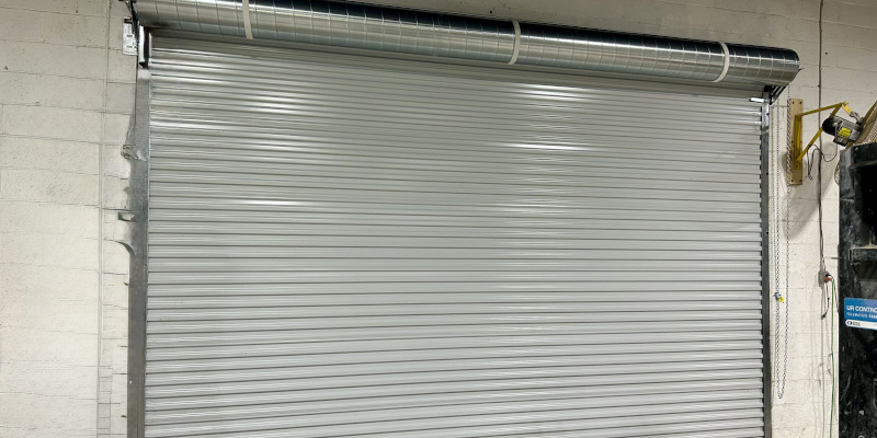 Garage Door Safety Month: 5 Safety Tips for Garage Doors